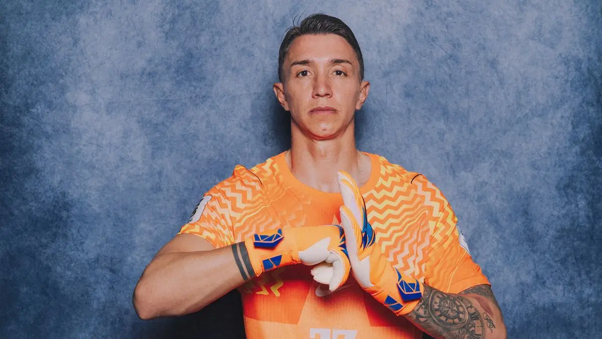Muslera: el histórico arquero uruguayo que la FIFA no quiere reconocer