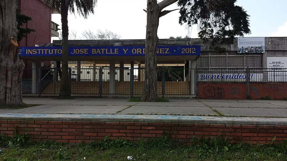 Estudiantes ocuparon el liceo IBO: “No puede ser que no haya presupuesto”