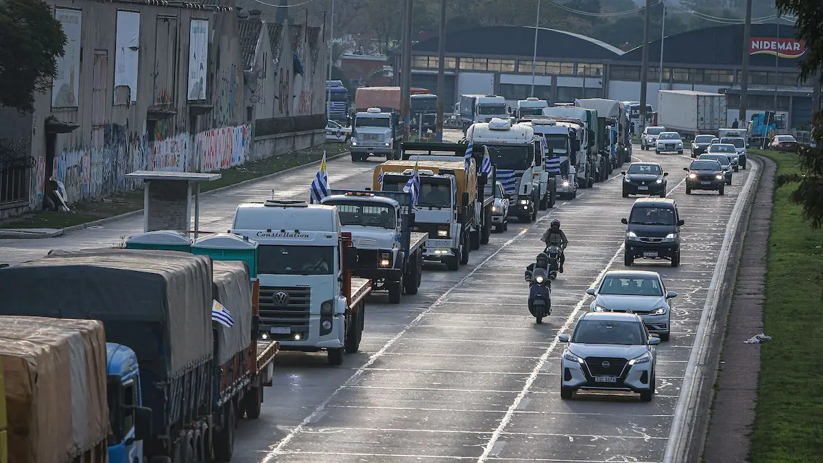 Camioneros autoconvocados reclaman derogación inmediata de la Guía de Carga