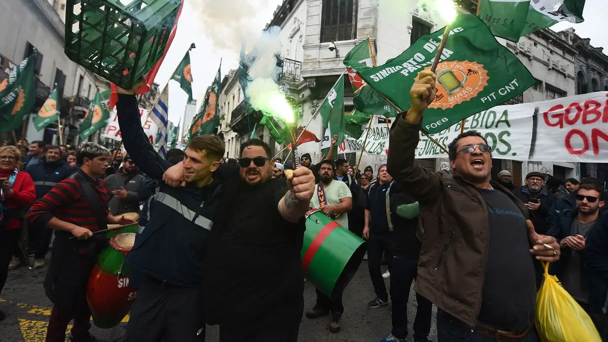 Preconflicto en la bebida ante falta de respuestas a situación de Norteña
