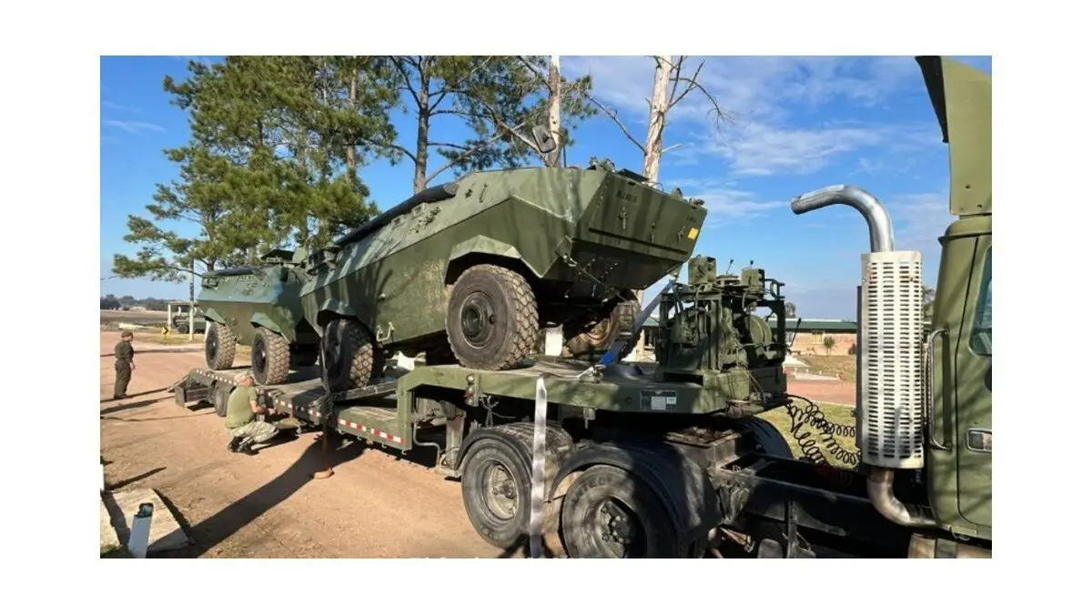 Blindados del Ejército Nacional llegaron a Montevideo para ser utilizados en áreas urbanas