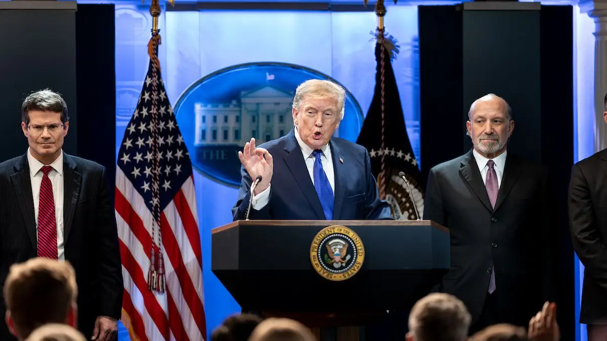 Trump confirma que EEUU alcanzó un acuerdo de paz con Irán; firmarán el 19 en Suiza