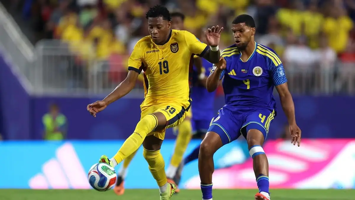 Mundial: Paraguay y Ecuador van por un triunfo que los clasifique