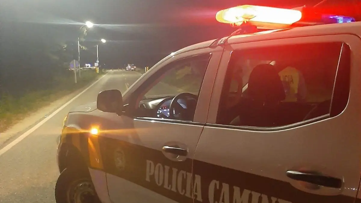 Tragedia en Canelones: dos mujeres murieron y un niño de 3 años está grave tras choque entre un ómnibus y una moto