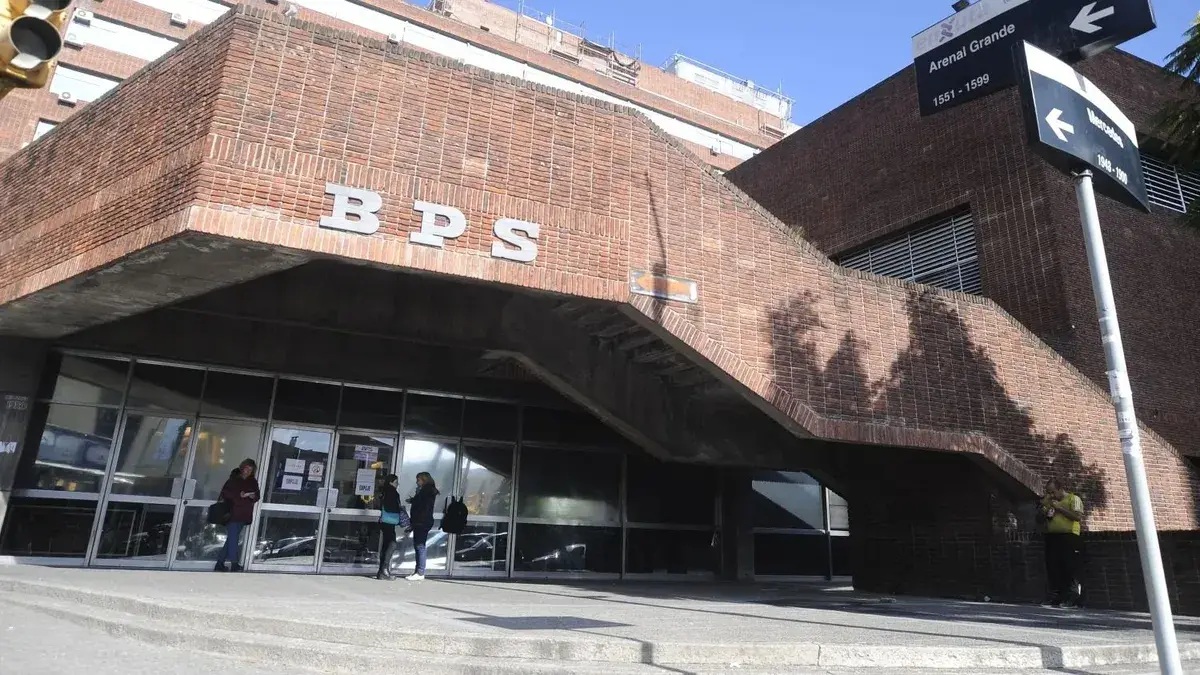 Pago del BPS en agosto de 2026: cómo consultar con la cédula la fecha y el lugar de cobro
