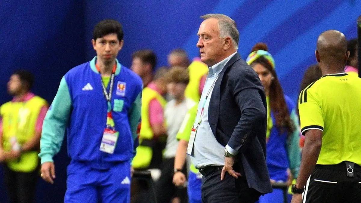 Dick Advocaat lloró de emoción en la previa del debut de Curazao contra Alemania en el Mundial 2026 y dejó atrás una marca de Óscar Washington Tabárez