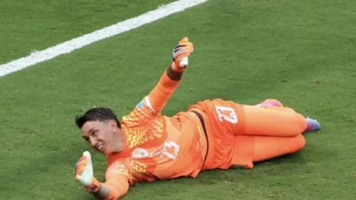 Fuerte defensa a Fernando Muslera: su agente arremete contra los “odiadores seriales”, “juzgadores mediocres”, en un entorno “plagado de caretas”, tras las críticas por la eliminación del Mundial 2026
