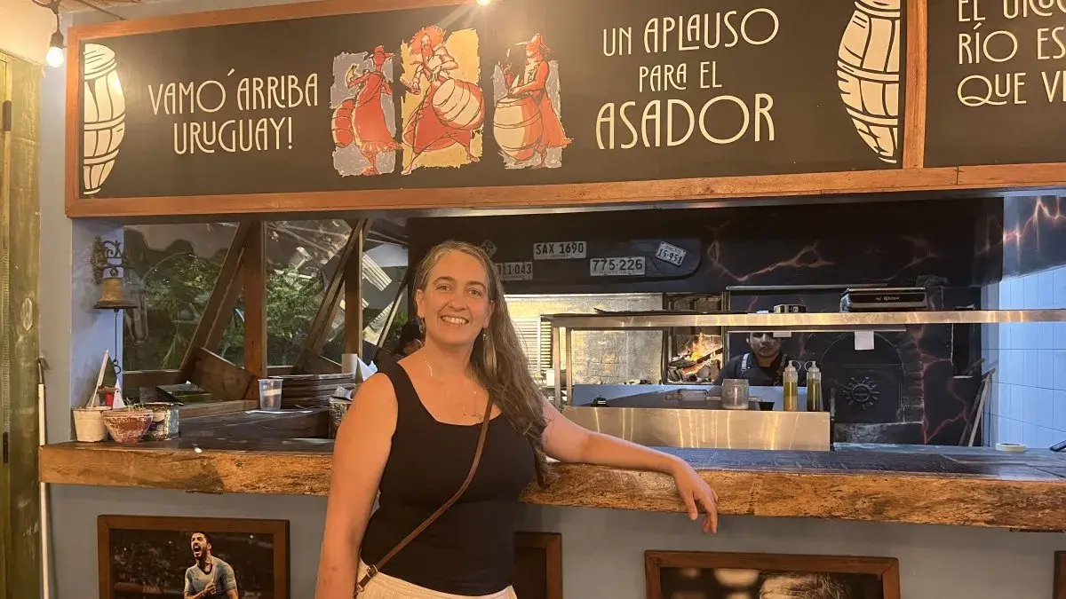 El punto uruguayo de Playa del Carmen: la historia de la pareja que creó la parrillada La Ronda y que espera acercarse a la selección en el Mundial 2026