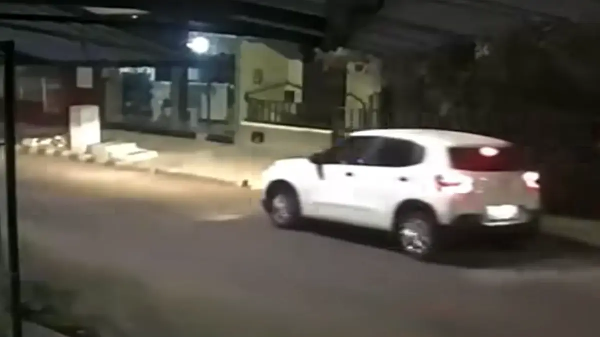 Auto incendiado, dinero escondido y una investigación “enredada”: qué dijo el jefe de Policía de Tacuarembó sobre la violenta rapiña a un cambista
