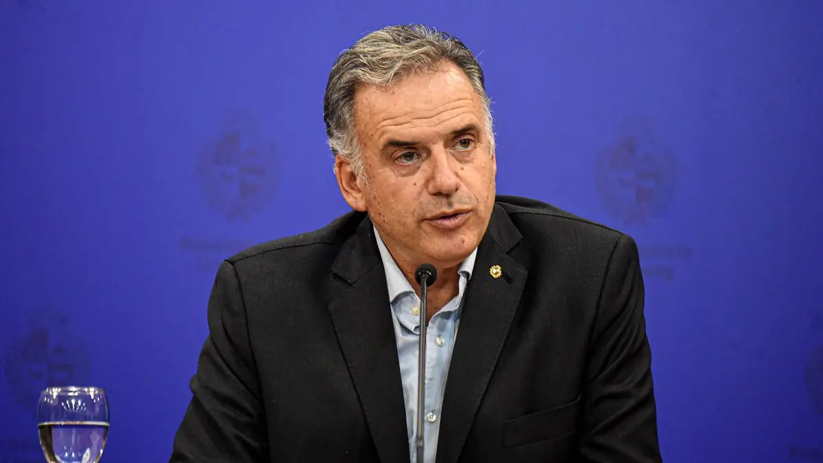 “La idea no es resolver solo los techos”: Orsi en inicio del programa Más Barrio en Las Piedras