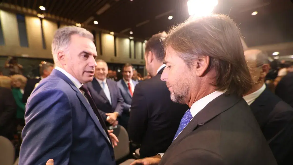 “Sería inaceptable”: Orsi reveló que habla “muy seguido” con Lacalle Pou, pero negó que le haya sugerido alejarse de la actividad pública