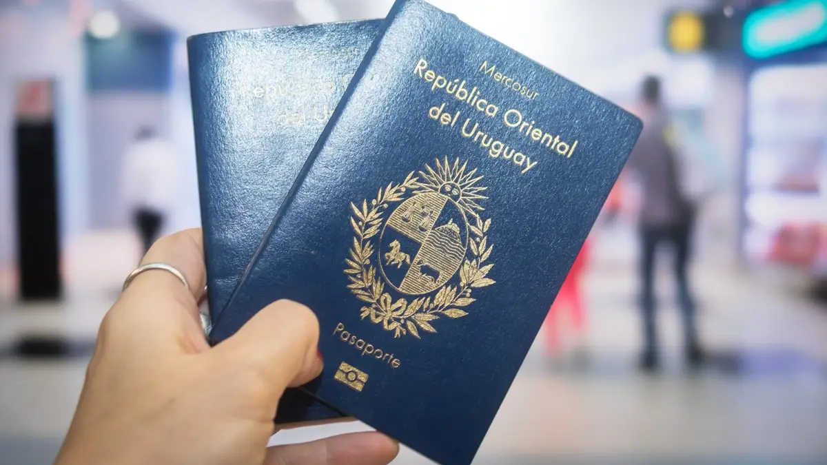 Reinstauran la visa obligatoria a turistas uruguayos y de otros 53 países que quieran viajar a este país asiático