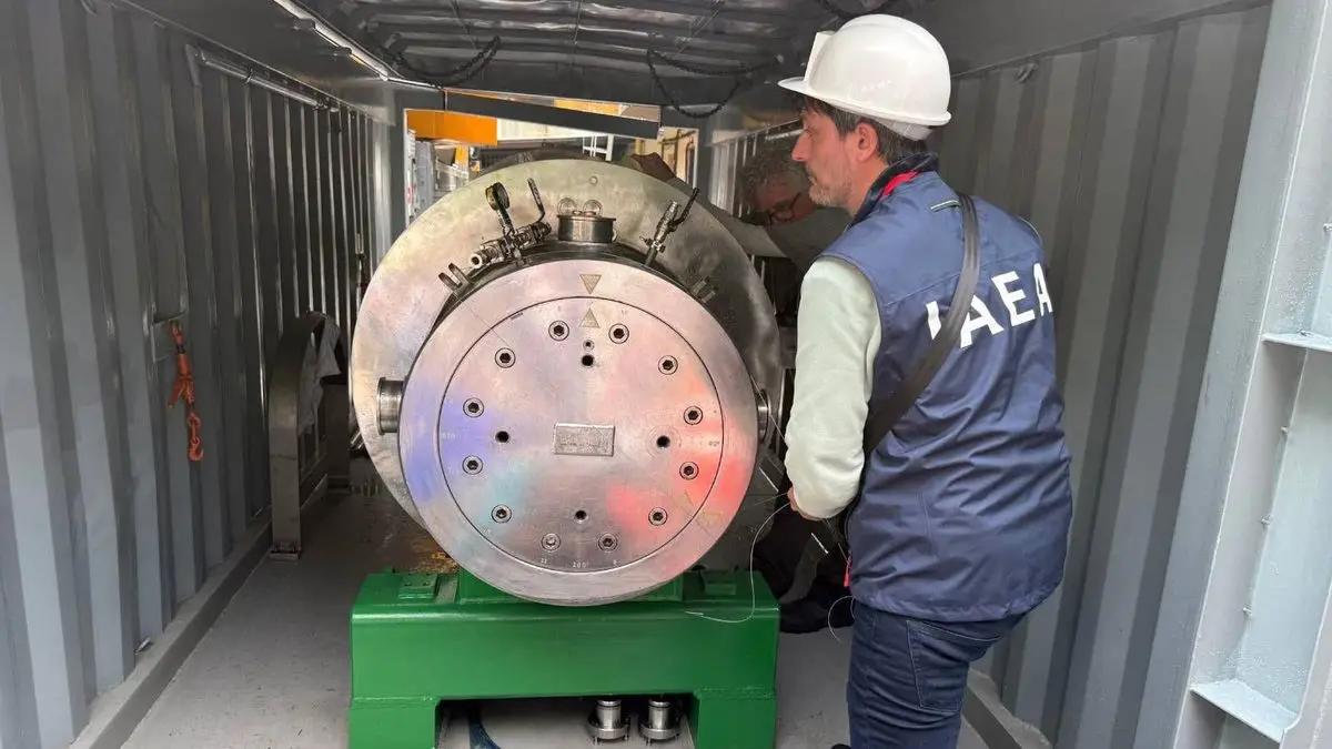 Por qué Venezuela llegó a tener uranio altamente enriquecido y cómo fue la reciente operación secreta para entregárselo a EE.UU.
