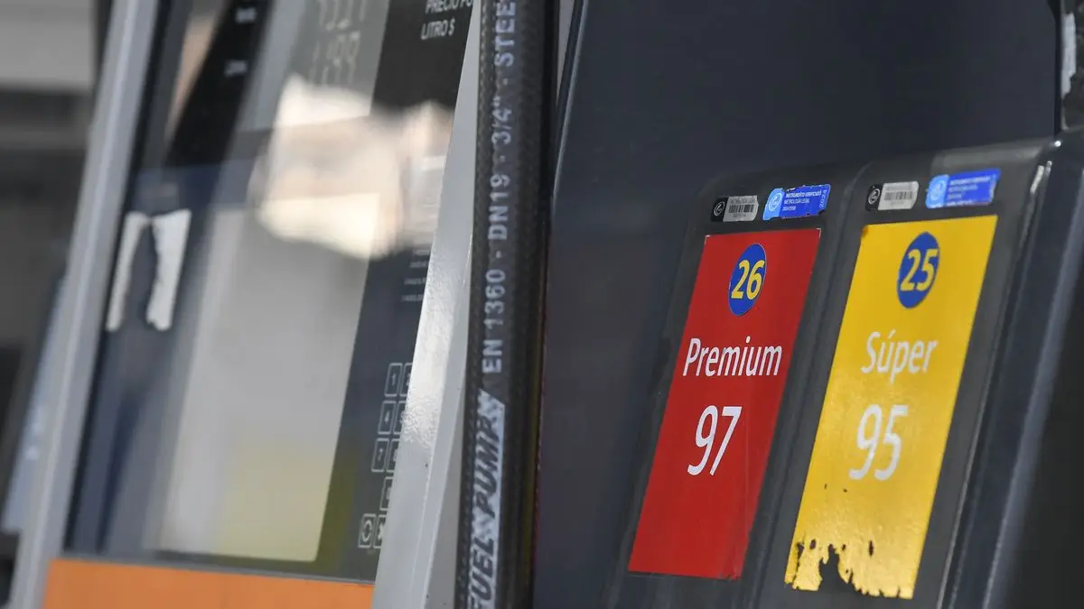 Nafta y gasoil para julio: el gobierno define tarifas ante un contexto internacional de tregua y baja de precios