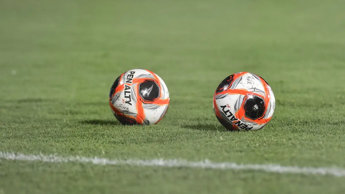 Así se jugará la quinta fecha del Torneo Intermedio: Nacional va a Jardines y Peñarol al Centenario con Racing