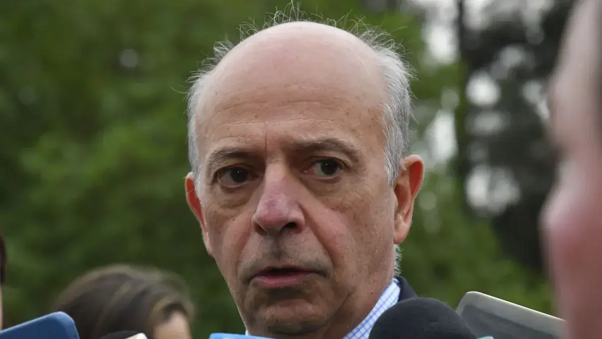 “El gobierno le entregó la conectividad del país a un sindicato”: García cuestionó que nuevo sistema de aterrizaje siga operando con restricciones