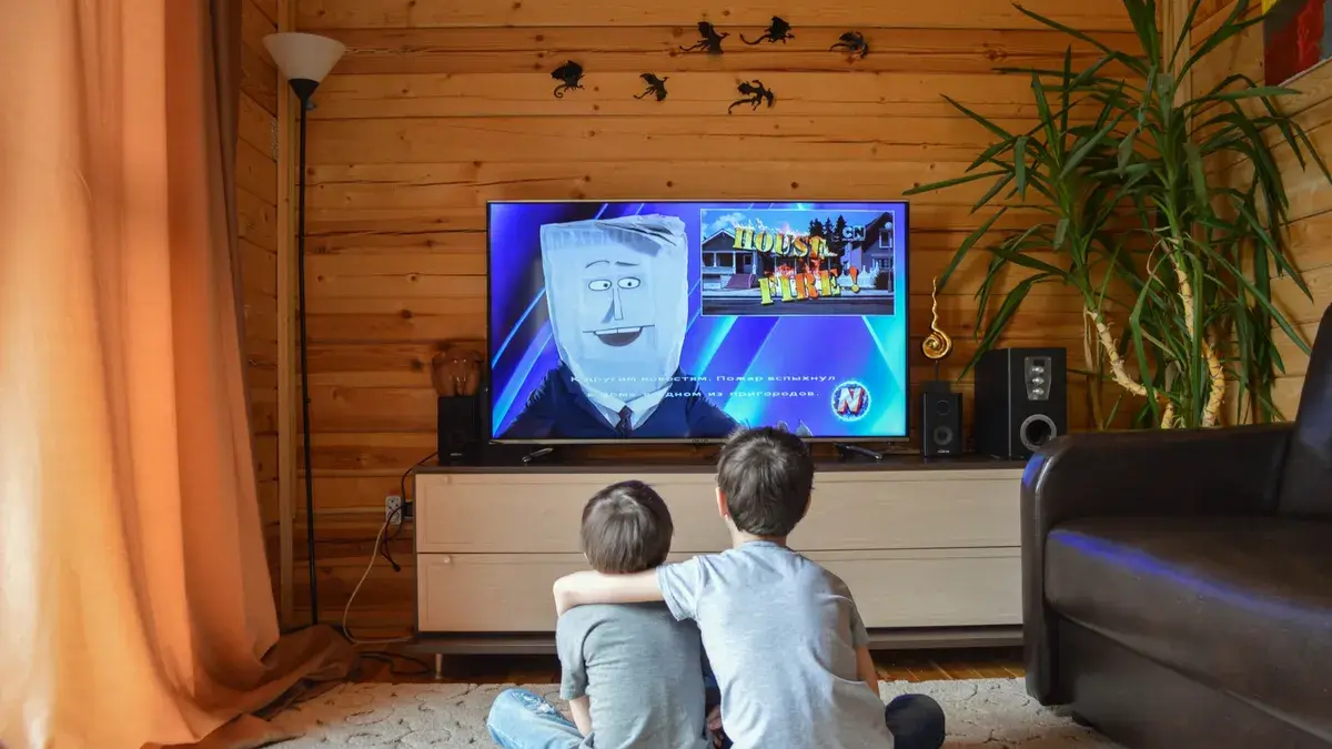 ¿Qué miran los niños uruguayos en la televisión abierta de hoy? Un estudio demostró un cambio de comportamiento frente a generaciones anteriores