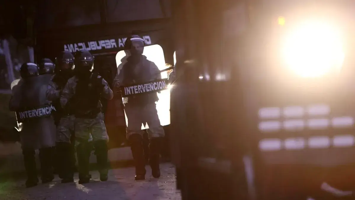 Más de 100 disparos, una persecución y un detenido: así fue el operativo policial de esta madrugada en Marconi