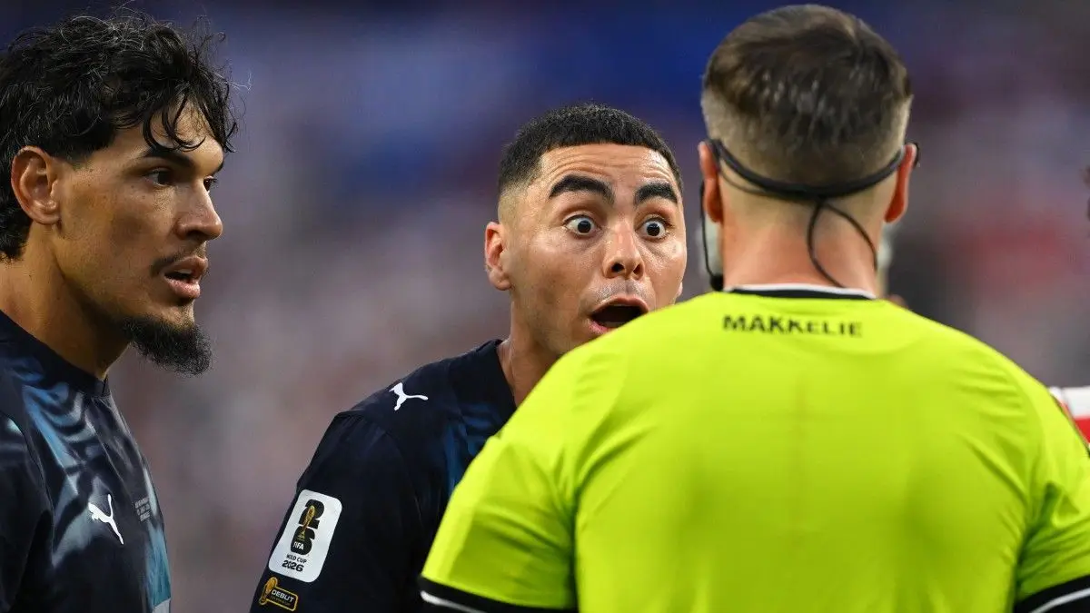 Mundial 2026: salió la sanción a Miguel Almirón por la expulsión por taparse la boca; mirá cuantas fechas le dieron