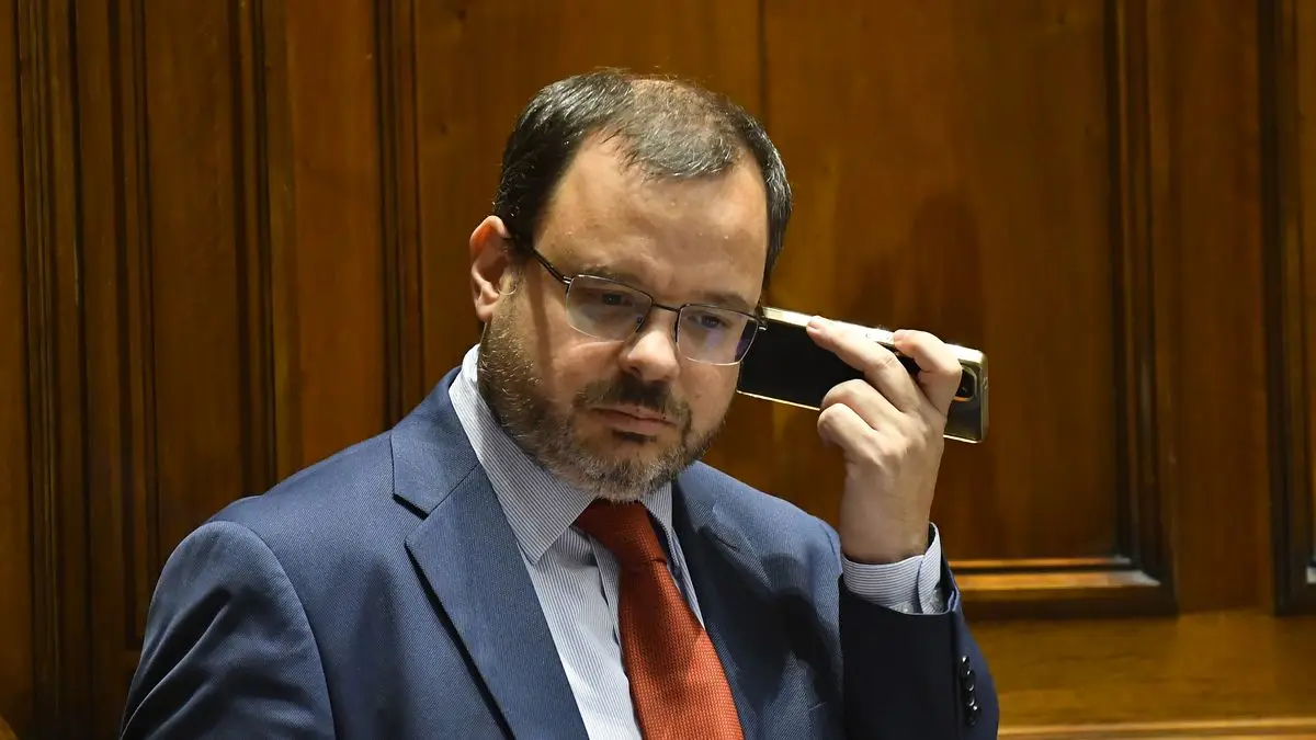 Compra, donación y un empresario argentino: las preguntas de Schipani en nuevo pedido de informes por la camioneta de Orsi