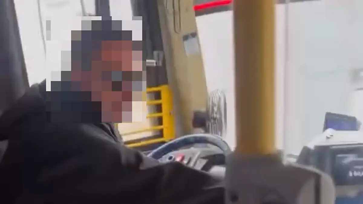 Mujer venezolana denunció discriminación y xenofobia por parte de un chofer de UCOT: qué dice la empresa