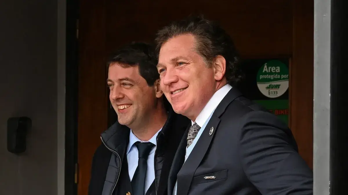 El dilema que Conmebol debe resolver con las Eliminatorias para 2030; la situación de Uruguay, que ya está clasificado para el Mundial, y el impacto económico