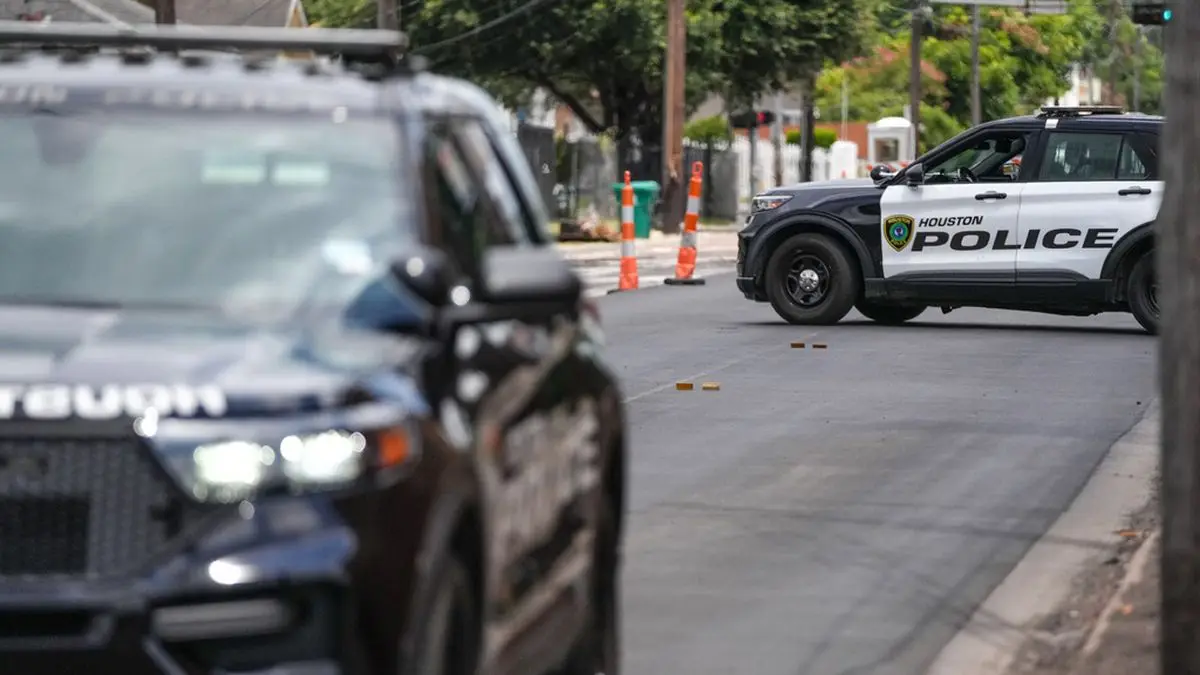ICE vuelve a quedar en el centro de atención en EEUU después de que agentes mataran a migrante mexicano en Texas