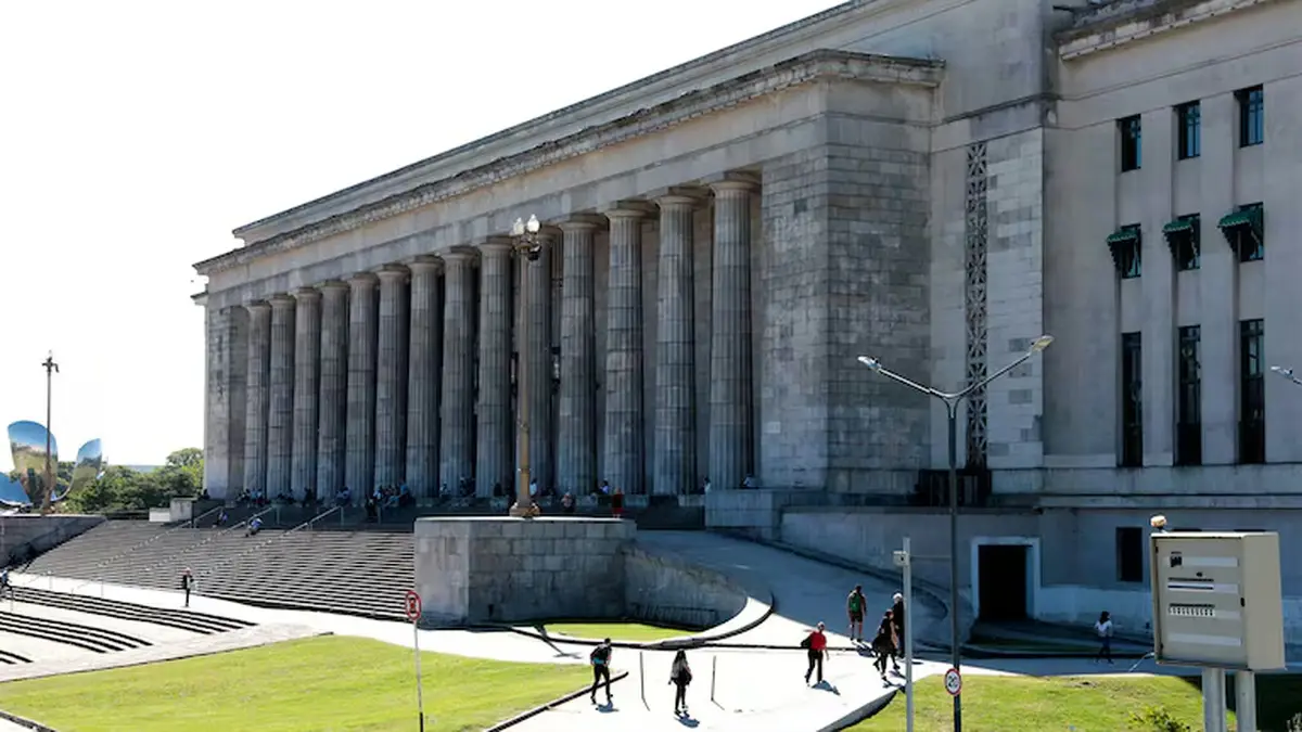 La UBA volvió a quedar entre las 100 mejores universidades del mundo y sigue liderando en Latinoamérica