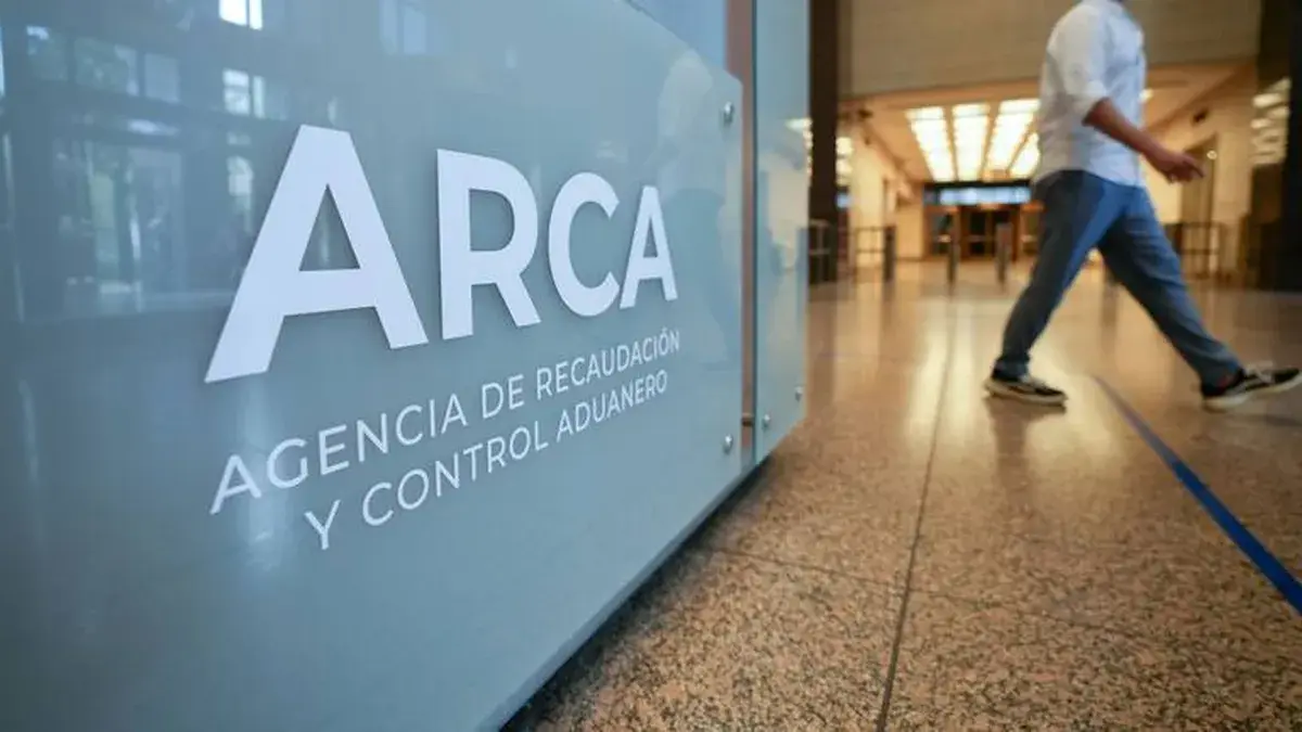 La UIA alerta sobre la presión fiscal sobre la economía formal: “La más alta del mundo”