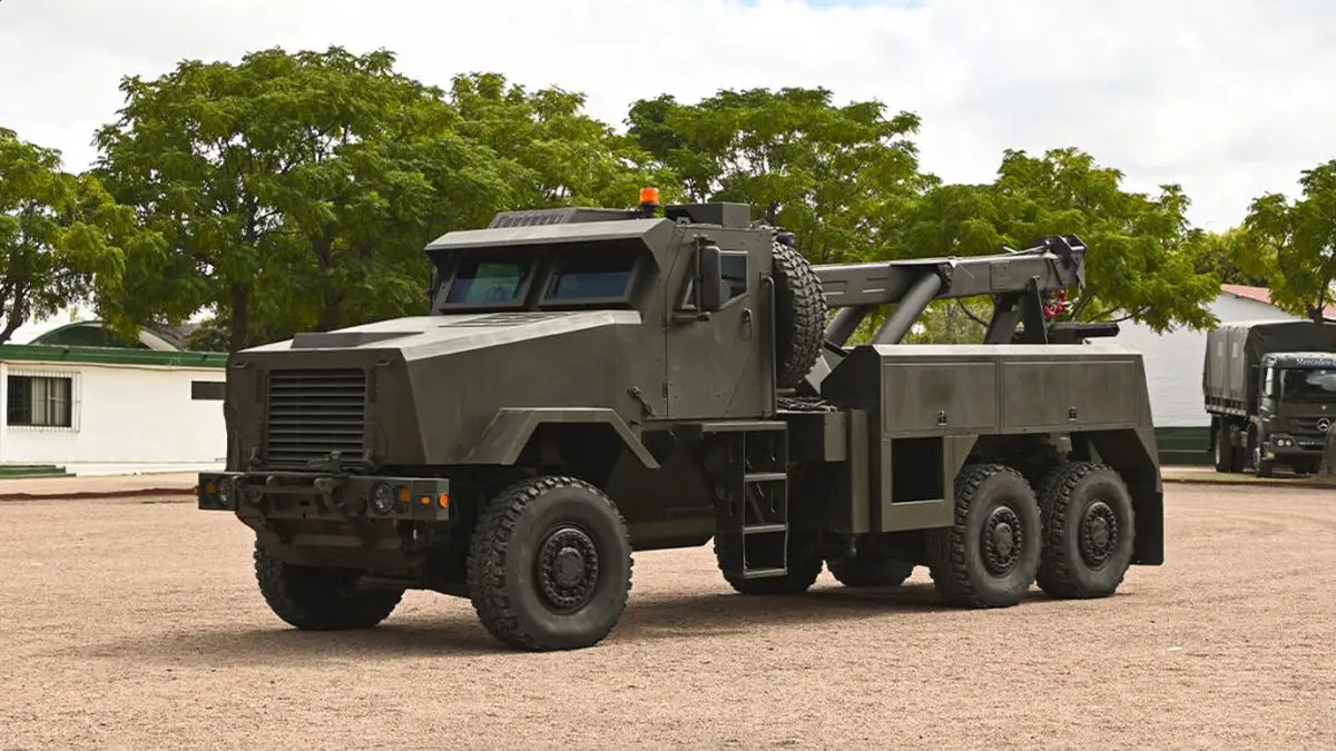 La Policía patrullará barrios con “mayor incidencia de criminalidad” con vehículos del Ejército, anunció Negro