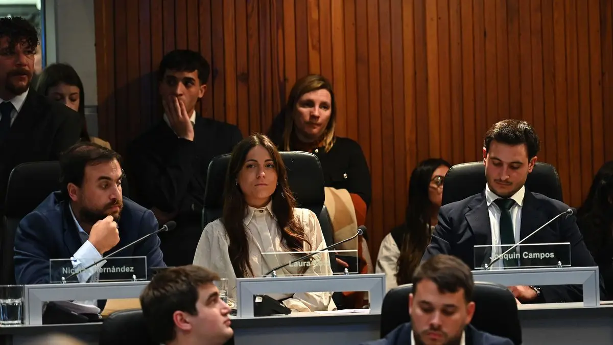Directorio blanco envió a la comisión de ética el caso de los dos ediles que votaron los préstamos millonarios de la IM