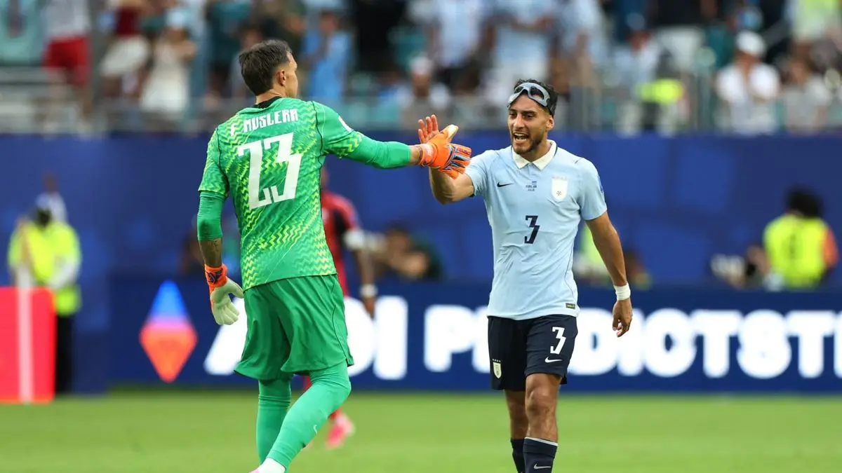 “Se manipuló mucho la información para tal vez dejar mal a Marcelo”: Sebastián Cáceres habló sobre los rumores de las charlas con Bielsa en su regreso a Montevideo