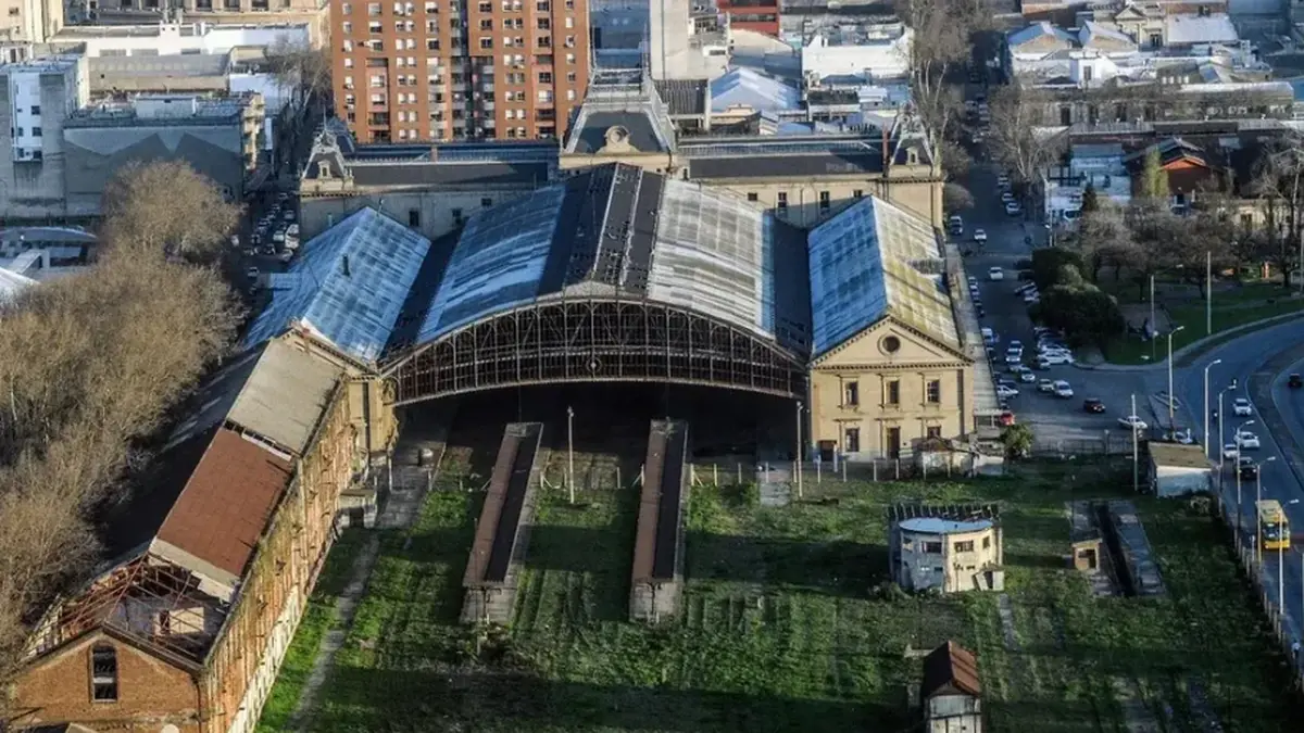 El futuro de la Estación Central: sector del FA propone reactivación de trenes hasta Florida y Minas, traslado de la terminal de Río Branco, un museo y edificios