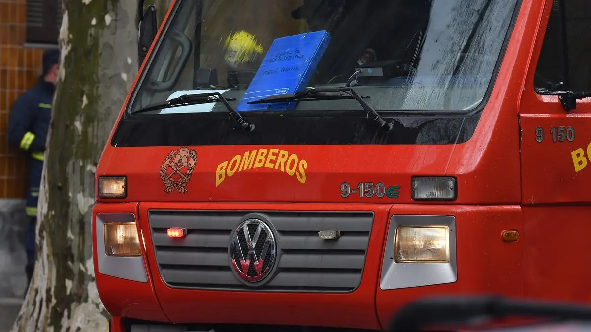 Un hombre de 47 años murió en un incendio en su casa de Sarandí Grande: el caso está siendo investigado