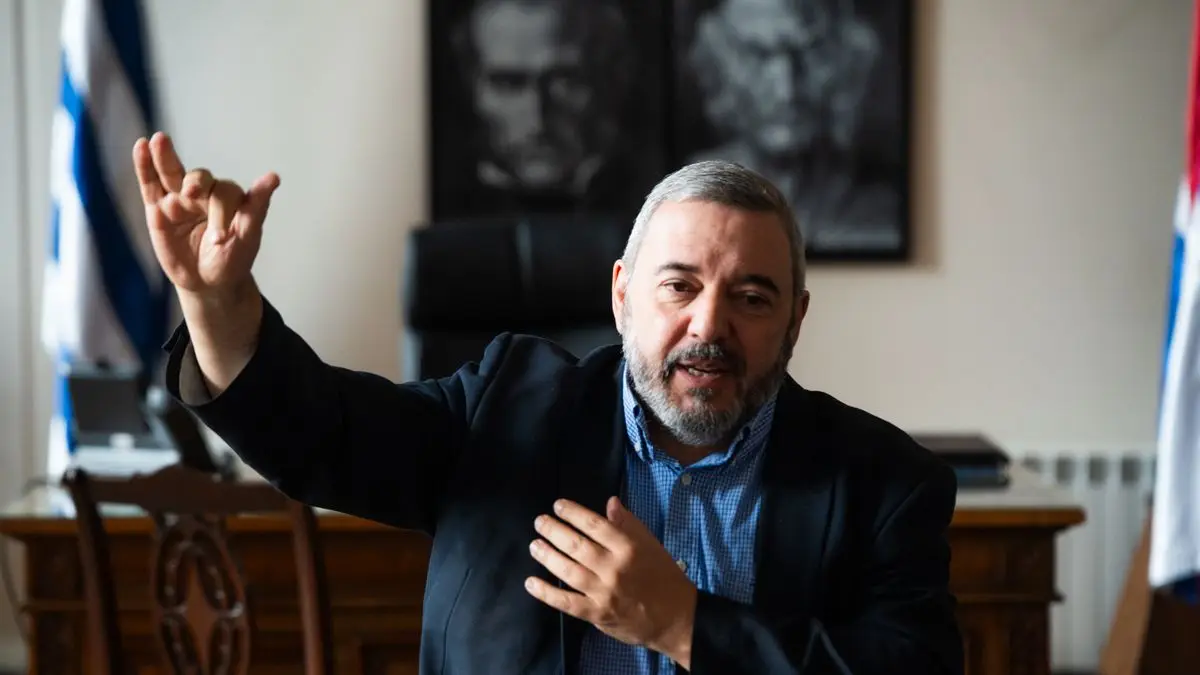 Gobierno de Bergara redujo levemente el déficit acumulado que había dejado la gestión Cosse: así están las cuentas de la IM