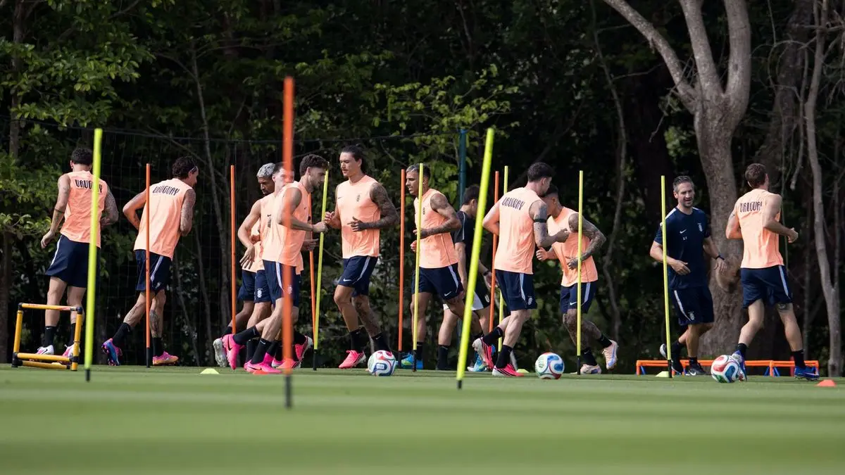 Mundial 2026: la selección uruguaya volvió a mostrar a los jugadores con menos minutos en el entrenamiento abierto, y uno de ellos puede meterse en el once ante España