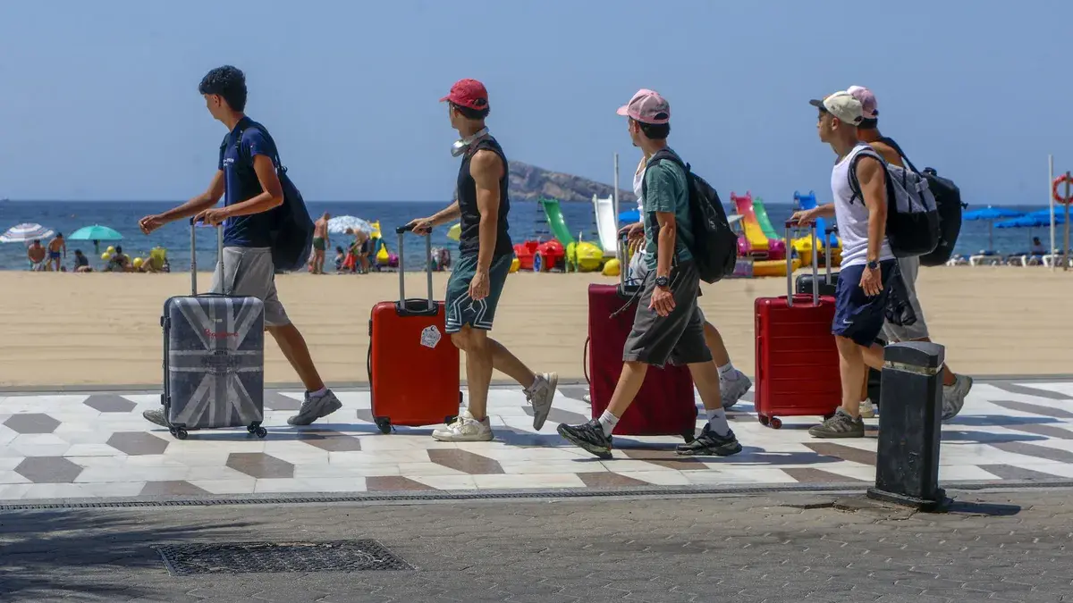 El turismo en España batirá récords este verano: 43 millones de visitantes y un gasto de 64.000 millones de euros