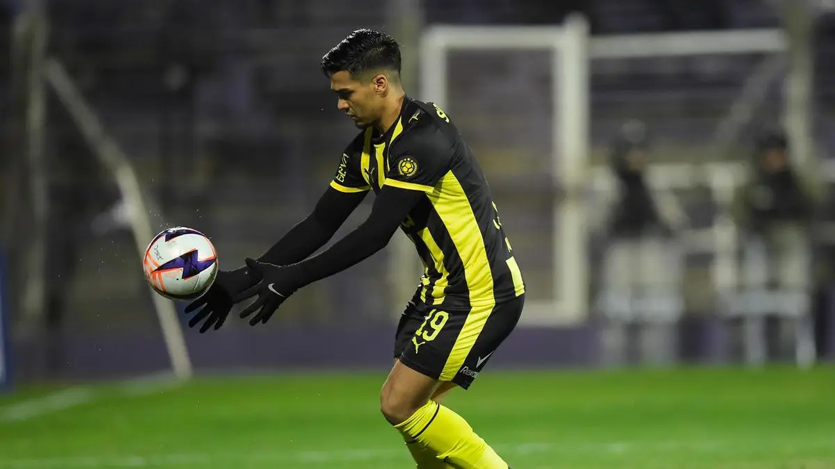 La razón por la que Peñarol pospuso la compra de la ficha de Matías Arezo y el monto exacto que deberá desembolsar