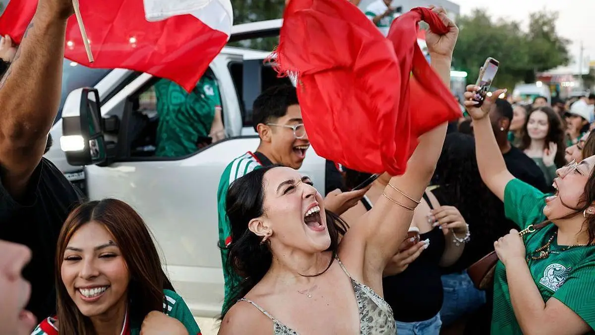 “Su triunfo llena de orgullo a todo México”: el festejo de Sheinbaum y los hinchas luego de que el Tri se convirtiera en el primer equipo en clasificarse para la siguiente fase del Mundial