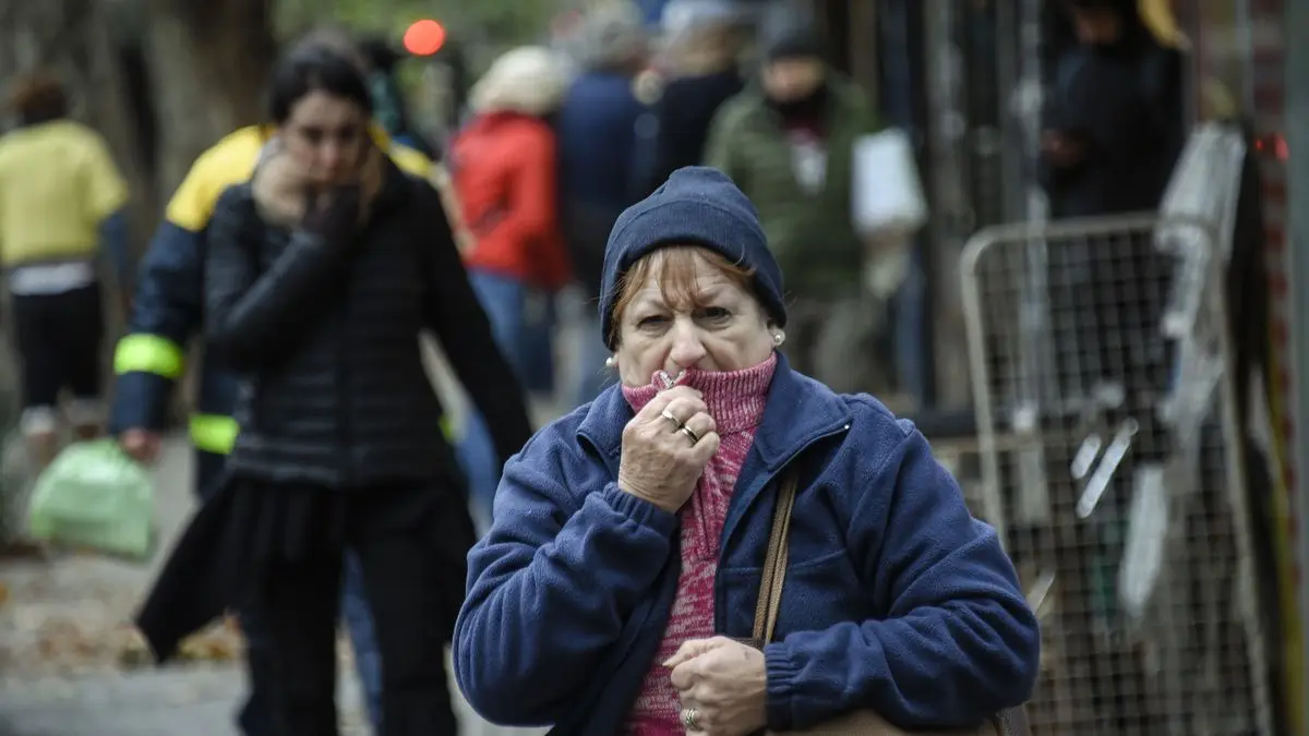Una nueva masa de aire polar refuerza el frío en Uruguay: qué esperar para este jueves, según Metsul