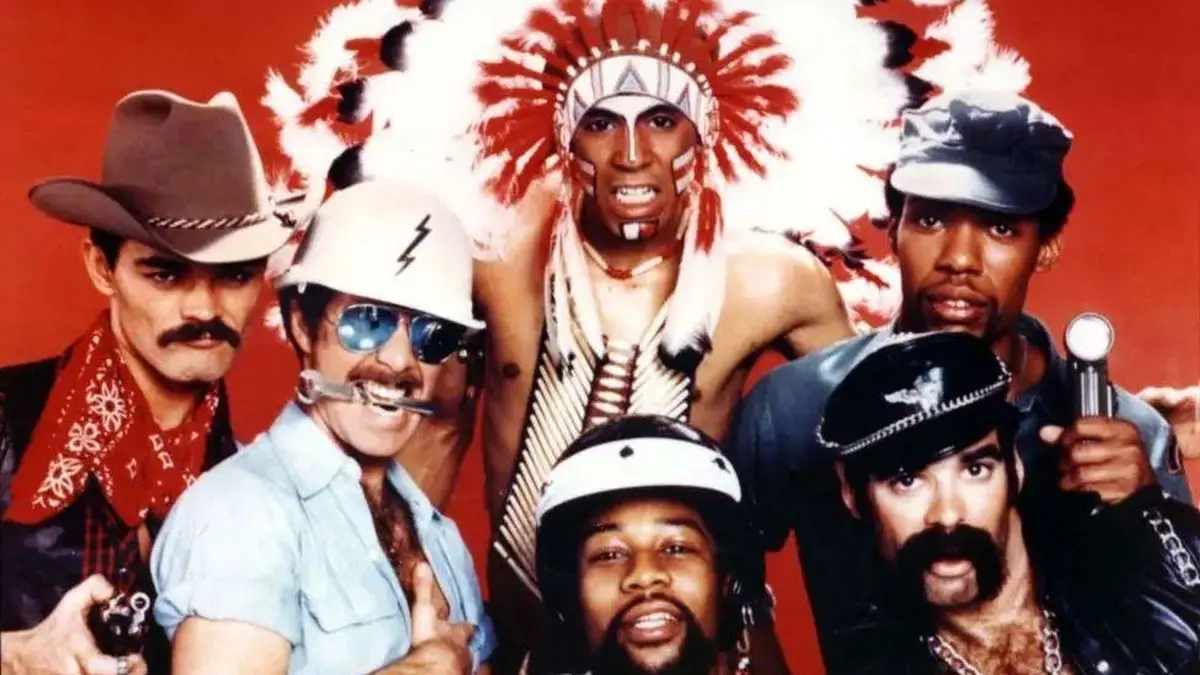 Murió Victor Willis, el policía (y marinero) de la emblemática banda de música disco Village People