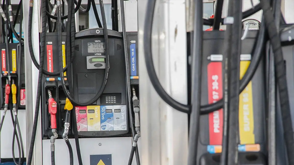 Gobierno anuncia hoy de tarde los precios de los combustibles para julio, con referencia en el PPI y otras variables