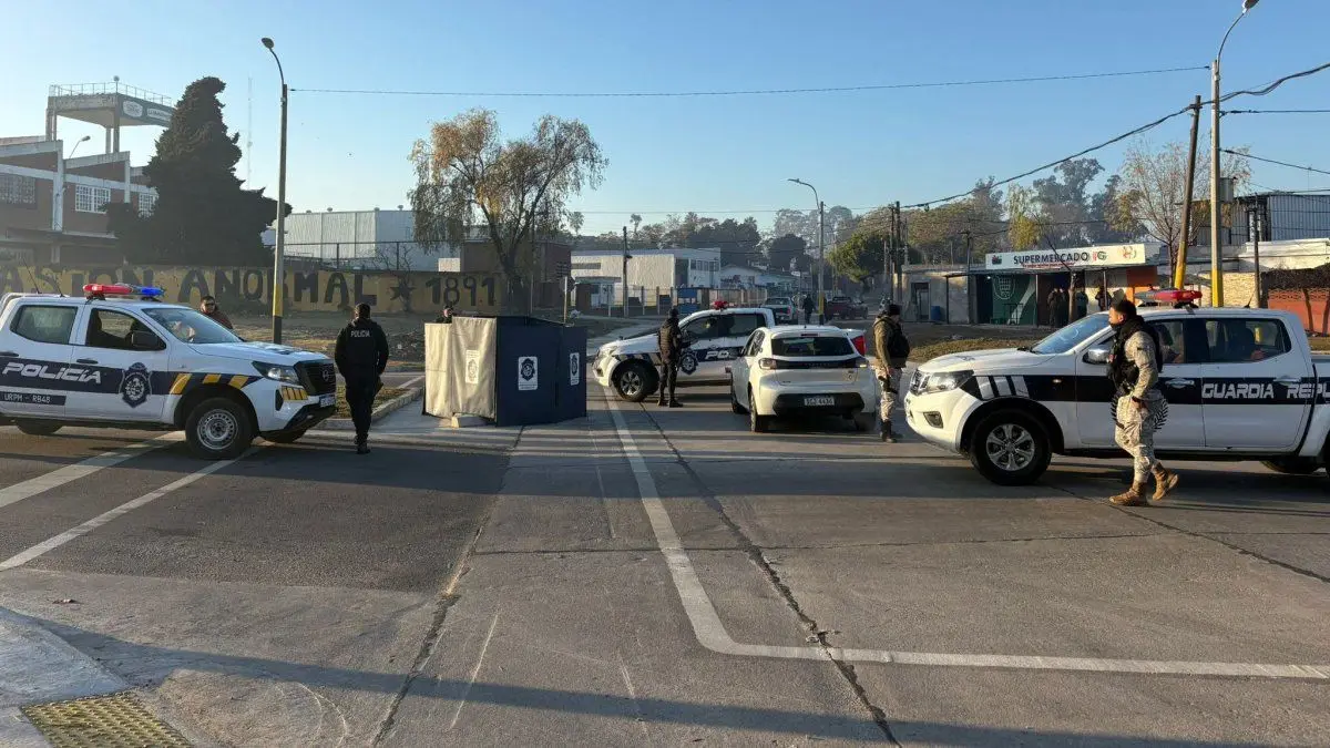 Ataque a balazos contra un hombre termina en homicidio en el barrio Pérez Castellanos