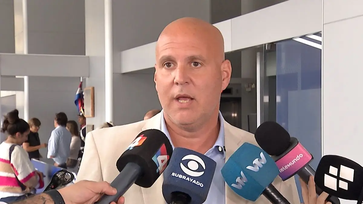 Intendente de Canelones habló con Orsi y dijo que el presidente inició ahora la regularización de obras en su casa de Salinas