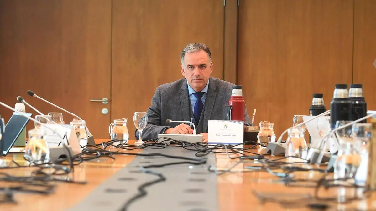 Orsi define con sus ministros la reasignación de recursos del presupuesto y el uso de vehículos del Ejército en las calles