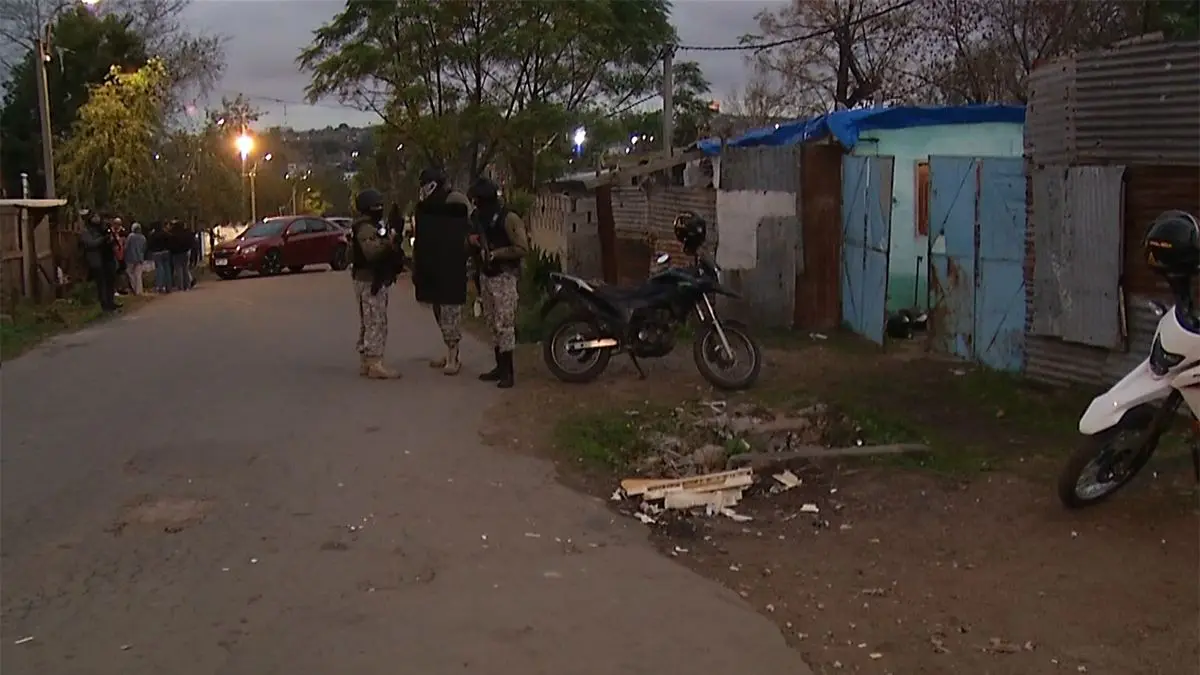 Imputaron a un adolescente como cómplice de intento de homicidio de un policía; hay un mayor a disposición de Fiscalía