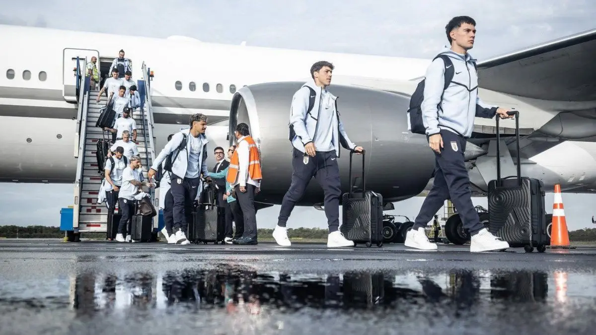 Uruguay llegó a México y ya concentra en Playa del Carmen previo a su debut en el Mundial