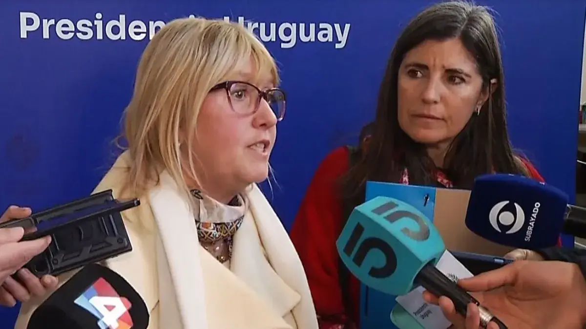 Ministra de Salud expresó “preocupación por uso excesivo y desmedido” de pantallas en niños y adolescentes