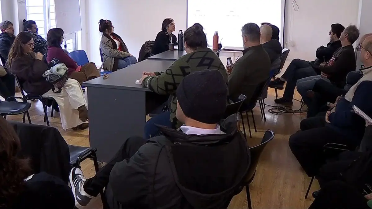Presentan plan de acción para mejorar la calidad ambiental del arroyo Miguelete y transformarlo en lugar de paseo