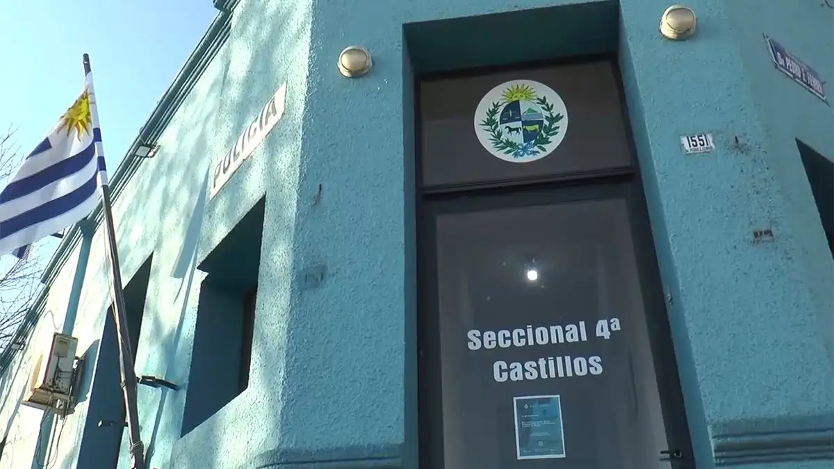 Ingresó a casa de su expareja, causó destrozos y agredió a una mujer y a policías; la Fiscalía lo dejó en libertad